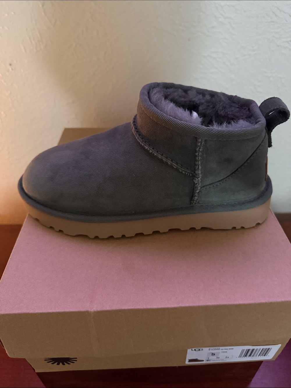 UGG Charcoal Suede Short Classic Ankle Booties - Picture 8 of 12